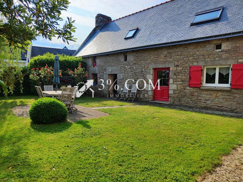 Propriété - 181 m² - 9 pièces