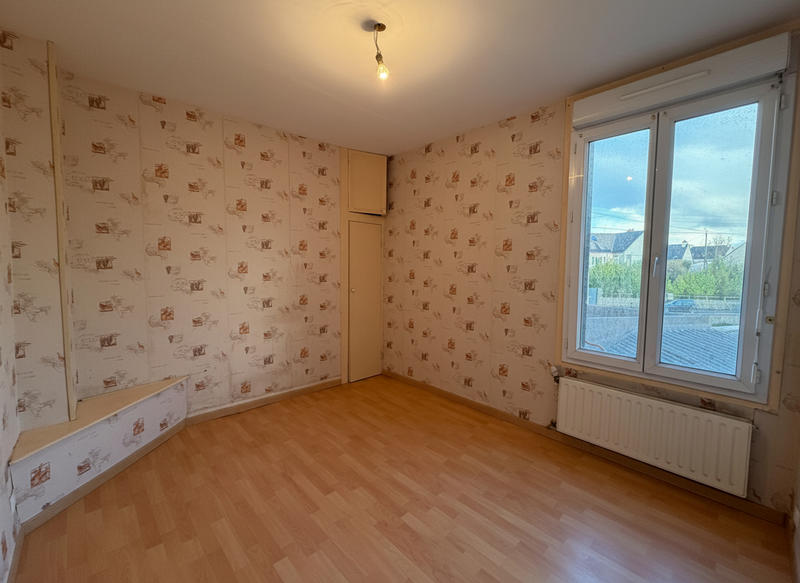 Maison - 90 m² - 6 pièces