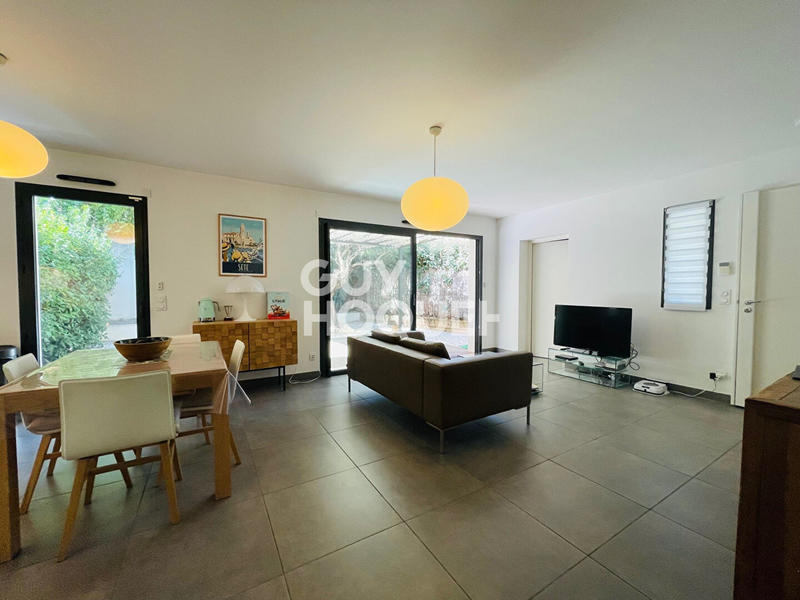 Maison - 106 m² - 5 pièces