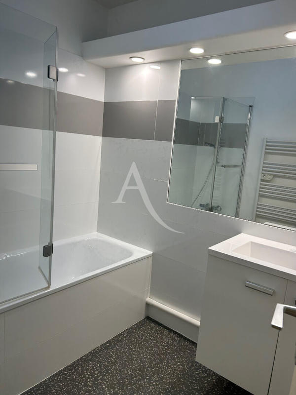 Appartement - 53 m² - 2 pièces