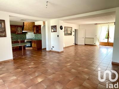 Maison - 175 m² - 6 pièces