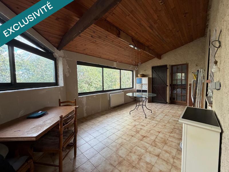 Maison - 180 m² - 7 pièces