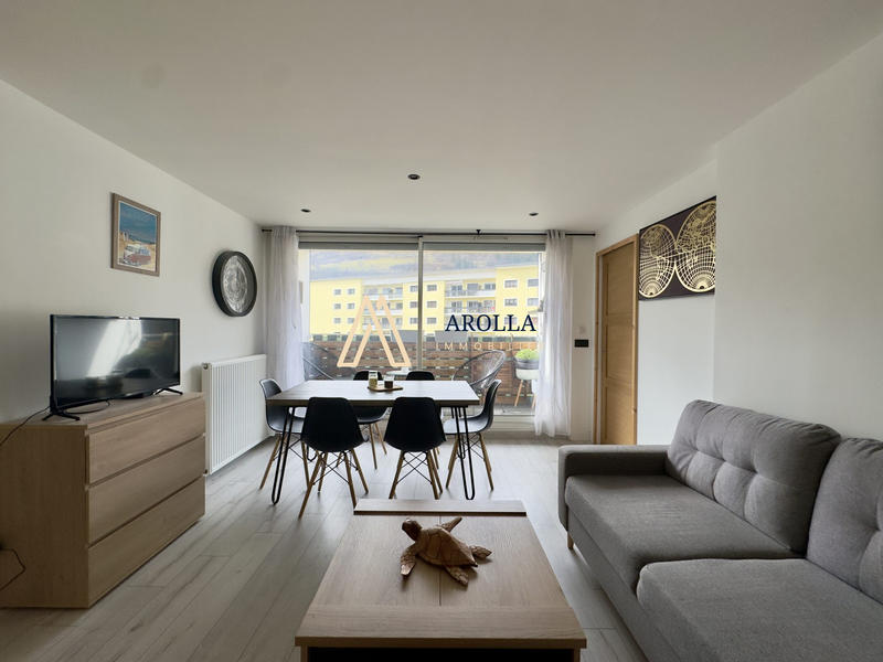 Appartement - 81 m² - 4 pièces