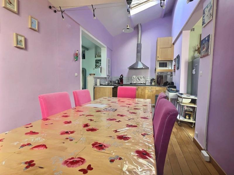 Maison - 93 m² - 5 pièces