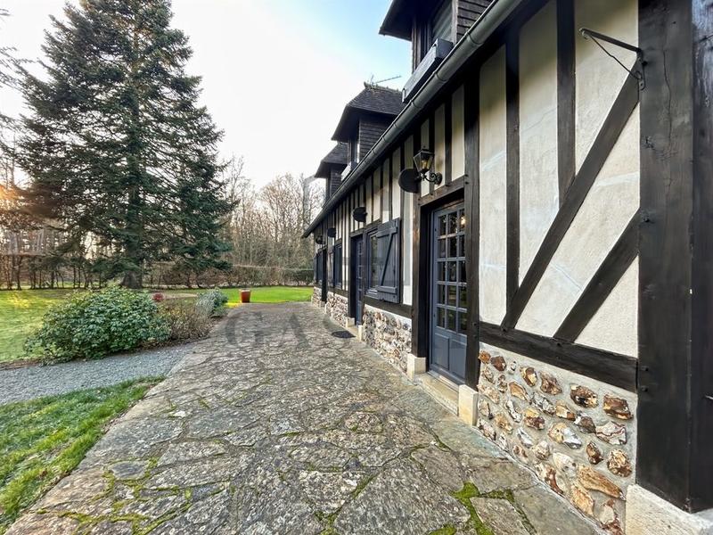 Maison - 165 m² - 6 pièces