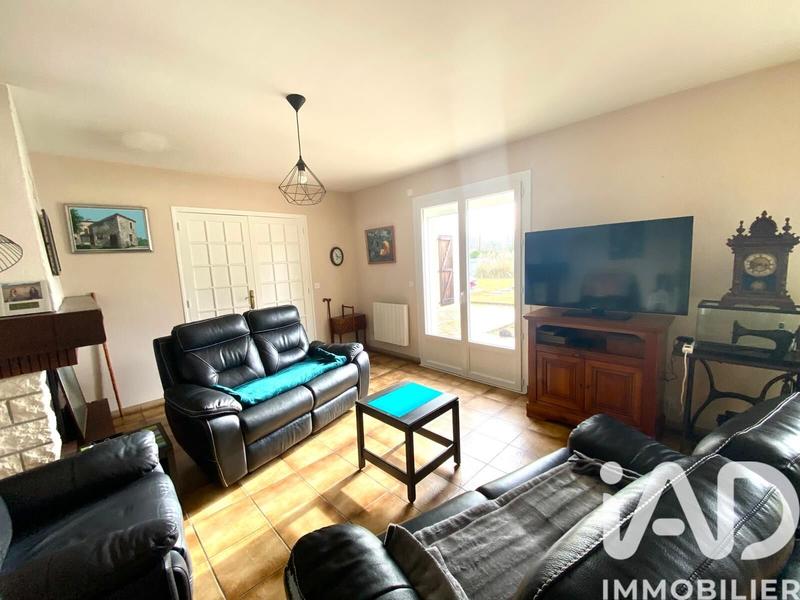 Maison - 211 m² - 10 pièces