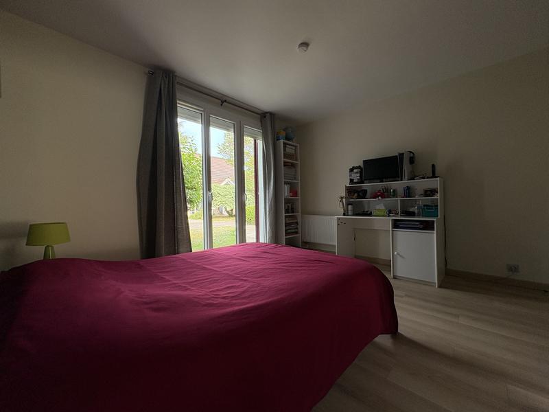 Maison traditionnelle - 226 m² - 8 pièces