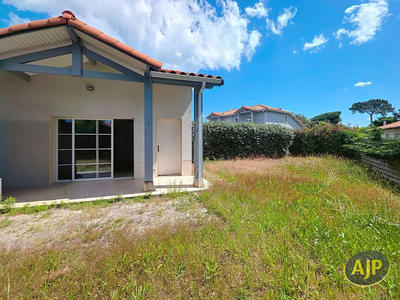 Maison - 74 m² - 4 pièces