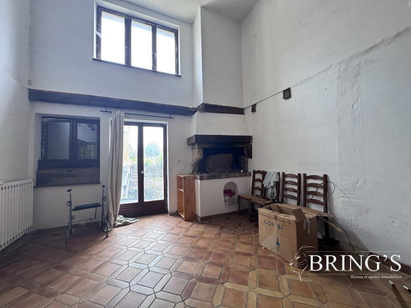 Maison - 204 m² - 6 pièces