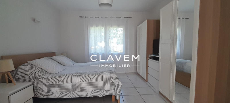 Maison contemporaine - 296 m² - 10 pièces