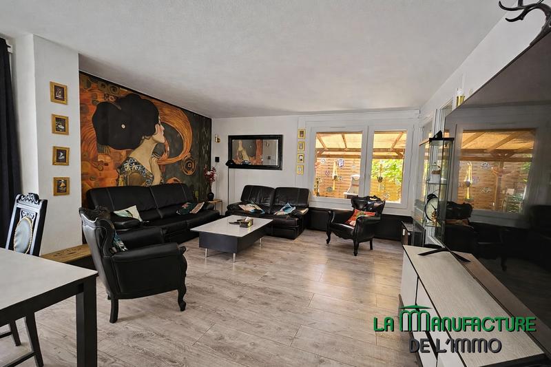 Duplex - 151 m² - 6 pièces