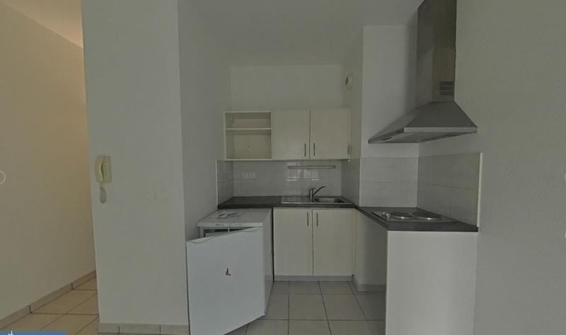 Studio - 25 m² - 1 pièce