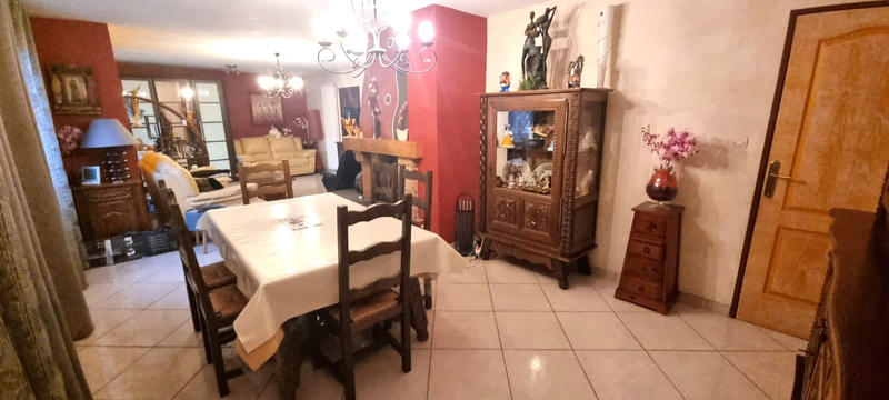 Maison - 92 m² - 5 pièces