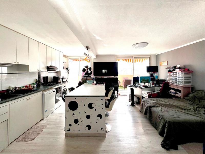 Appartement - 49 m² - 2 pièces