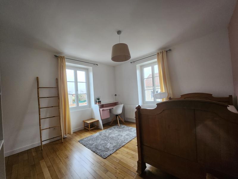 Maison - 141 m² - 7 pièces