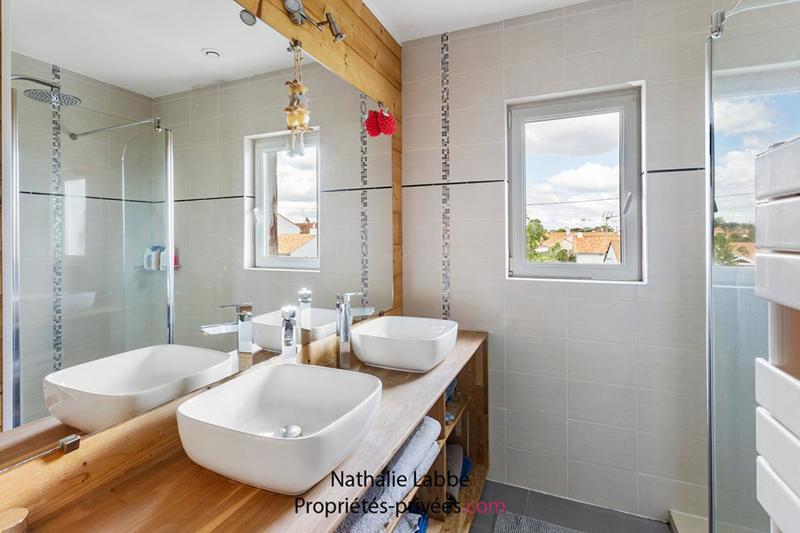 Maison - 127 m² - 6 pièces