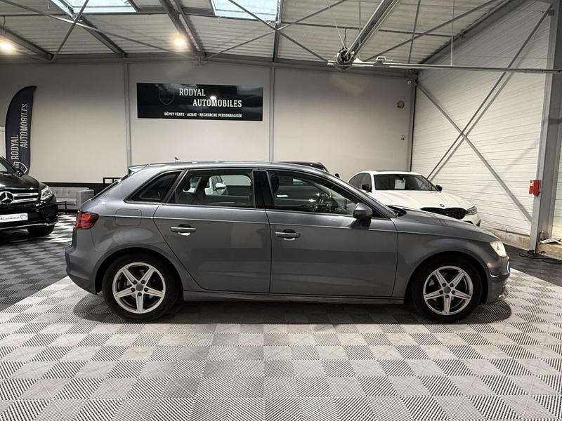 Audi A3 sportback III 1.6 Tdi 110ch Fap Ambition