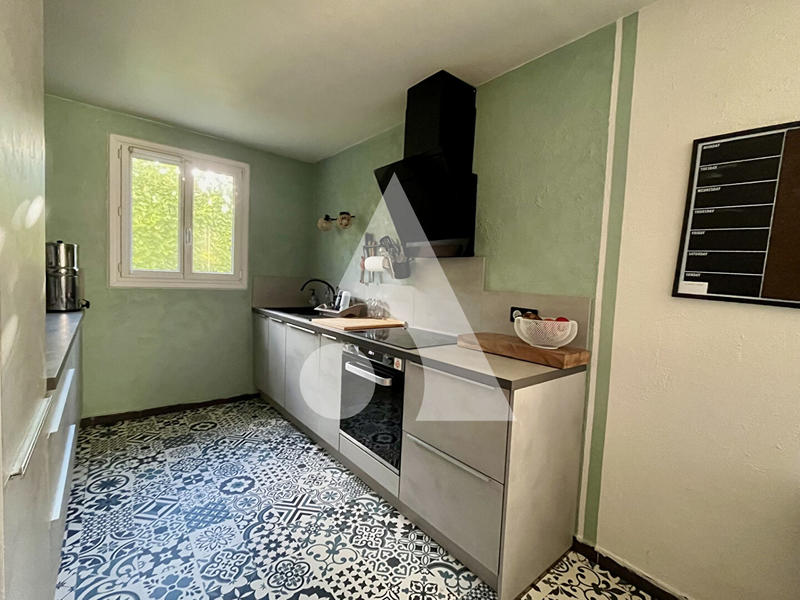 Maison - 110 m² - 4 pièces