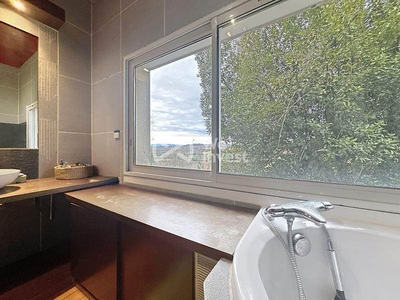 Maison contemporaine - 175 m² - 5 pièces