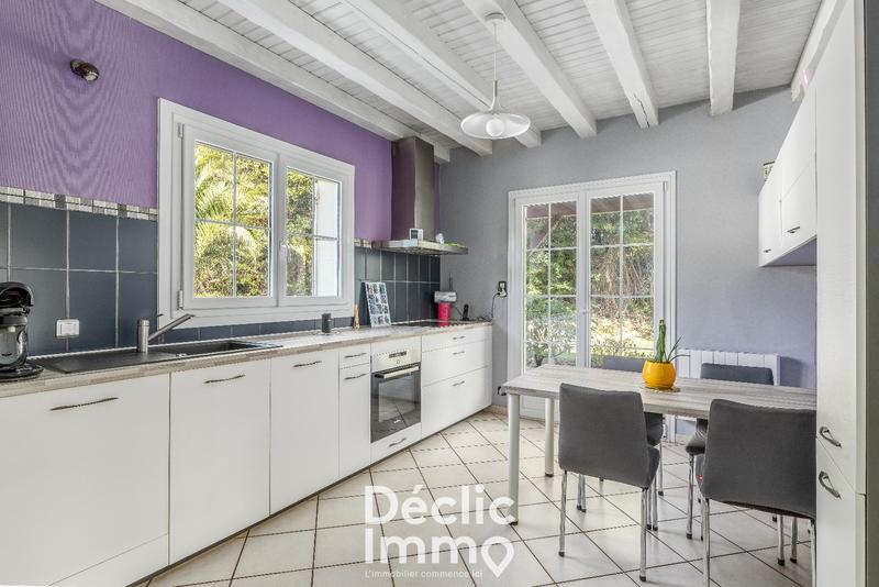 Maison - 171 m² - 6 pièces