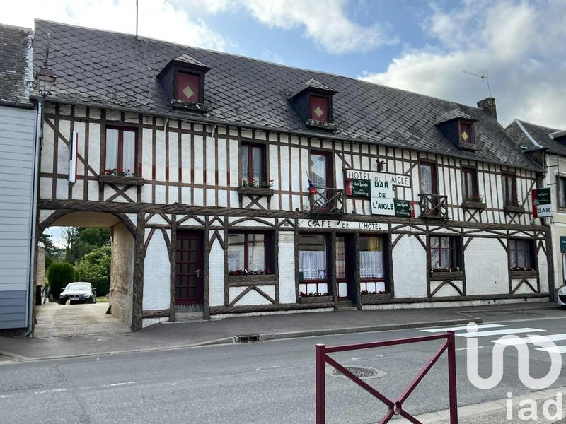 Maison - 219 m² - 11 pièces