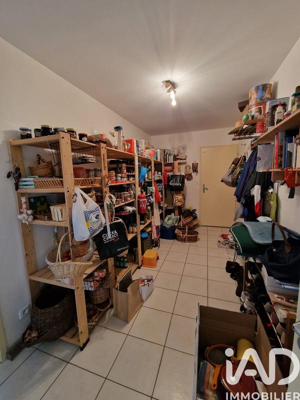 Maison - 242 m² - 10 pièces