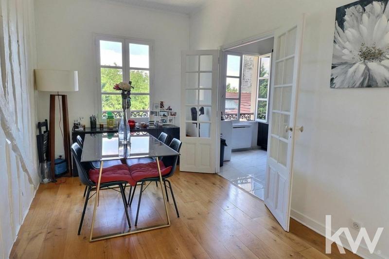 Maison - 90 m² - 5 pièces