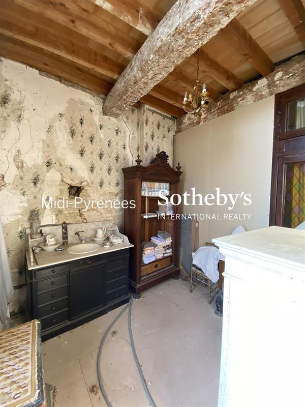 Château - 555 m² - 10 pièces