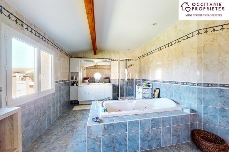 Villa - 190 m² - 7 pièces