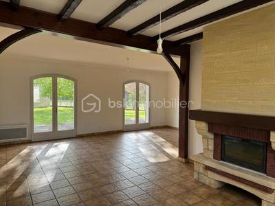 Maison traditionnelle - 135 m² - 5 pièces