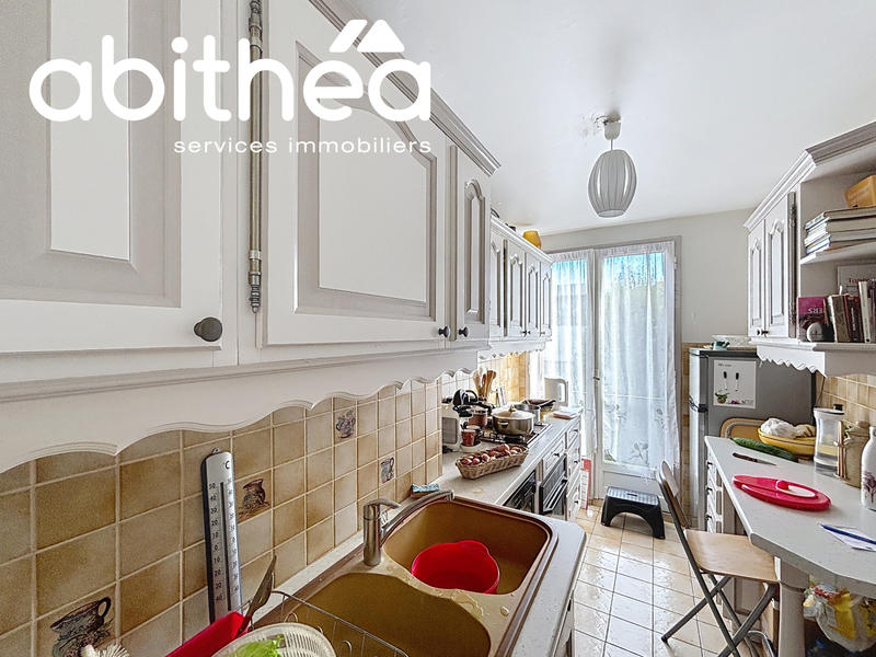 Appartement - 79 m² - 5 pièces