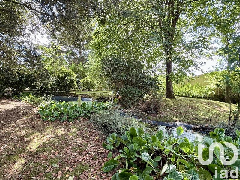 Maison - 257 m² - 8 pièces