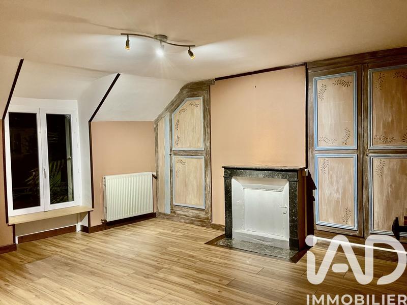 Maison - 170 m² - 8 pièces