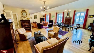 Duplex - 179 m² - 6 pièces