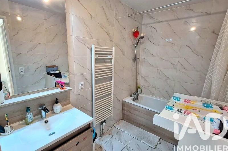 Appartement - 70 m² - 3 pièces