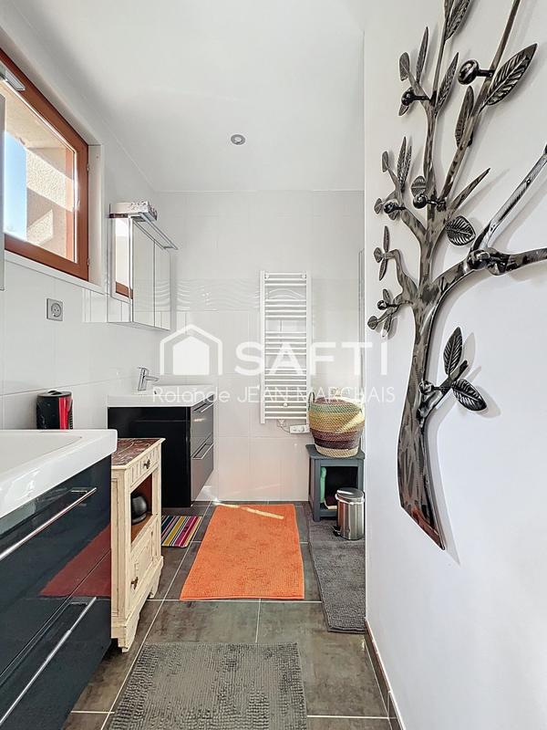 Maison - 135 m² - 5 pièces