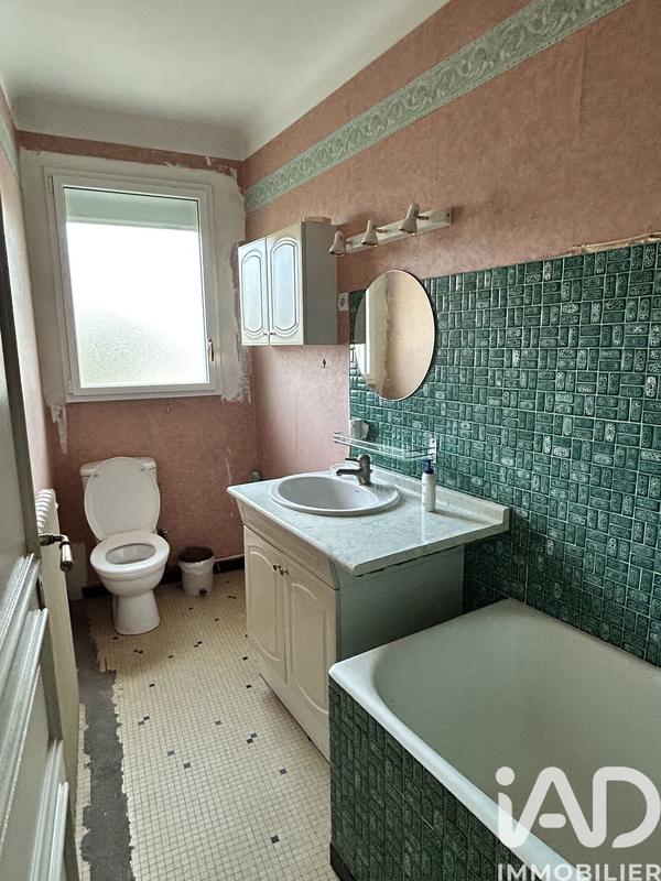 Maison - 92 m² - 5 pièces