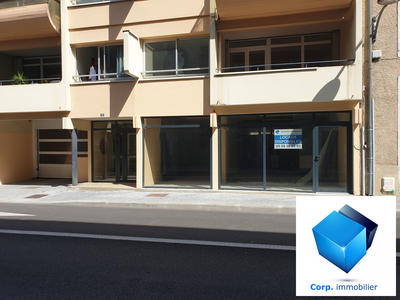 Local commercial - 68 m²