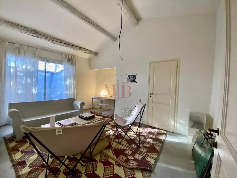 Maison de village - 350 m² - 12 pièces