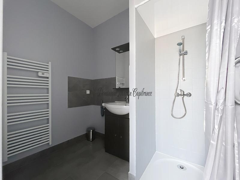 Immeuble - 226 m² - 12 pièces