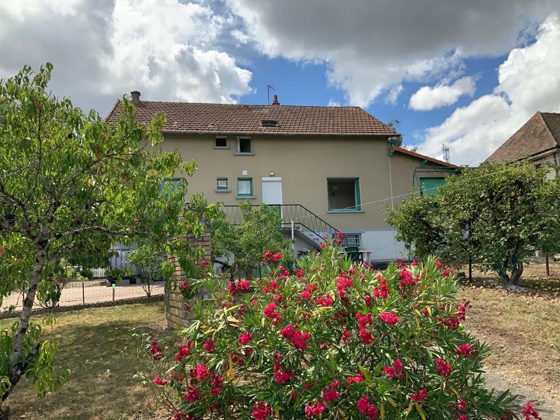 Maison - 204 m² - 10 pièces