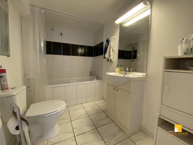 Maison - 176 m² - 6 pièces