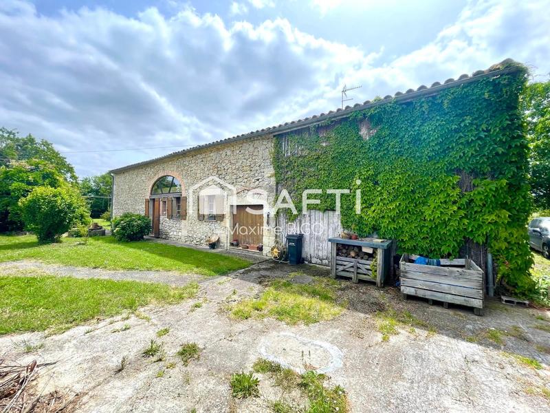 Maison - 239 m² - 8 pièces