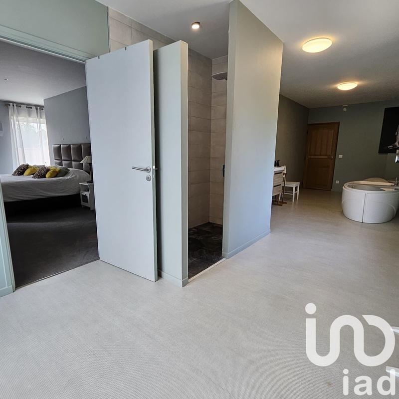 Maison de village - 377 m² - 12 pièces