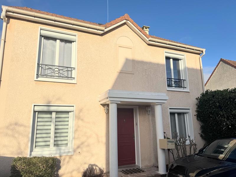 Maison - 127 m² - 6 pièces