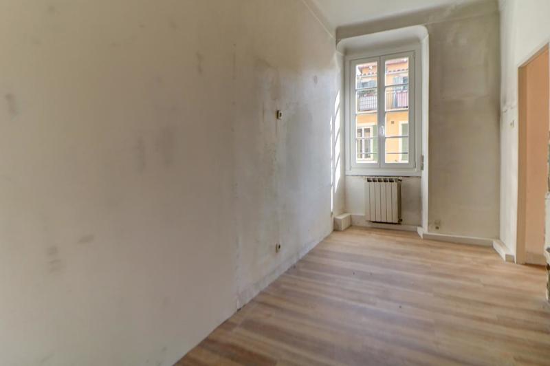 Appartement - 167 m² - 5 pièces