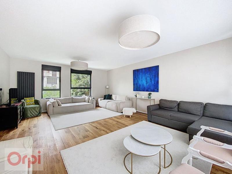 Maison - 207 m² - 6 pièces