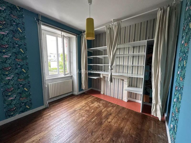 Maison - 89 m² - 5 pièces