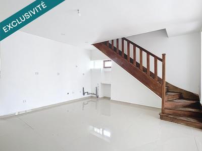 Maison de ville - 62 m² - 3 pièces