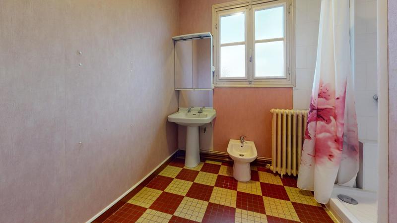 Maison - 134 m² - 7 pièces